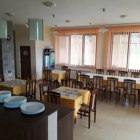 ゲストハウス Panorama 3d 3*